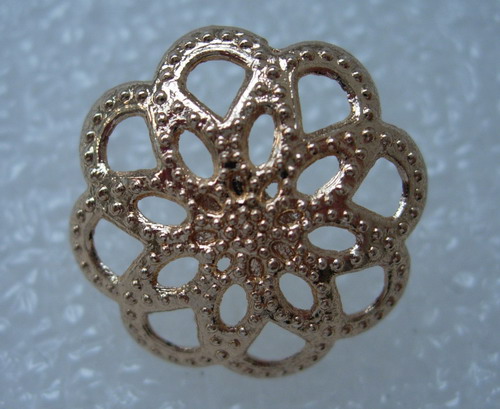 BZ24 19mm Celtic Flower Buttons Light-Gold 4pcs