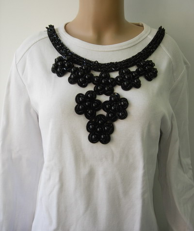 NK320 Black Floral Neckline Necklace Pearl Bead Sequin Applique